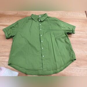 Lightweight Olive Green Button-Up Shirt